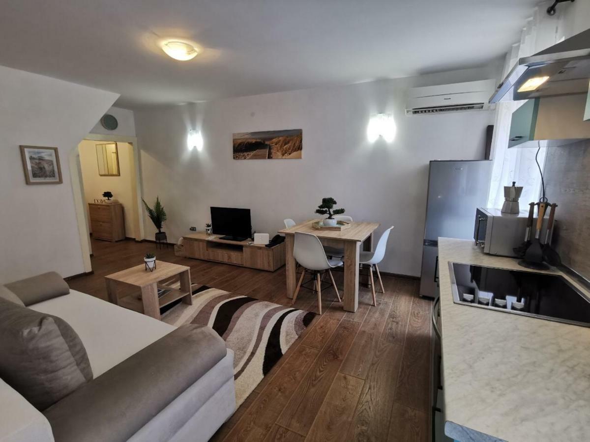 A Charming One-bedroom Apartment in the Heart of ‘Rovinj’ Buitenkant foto