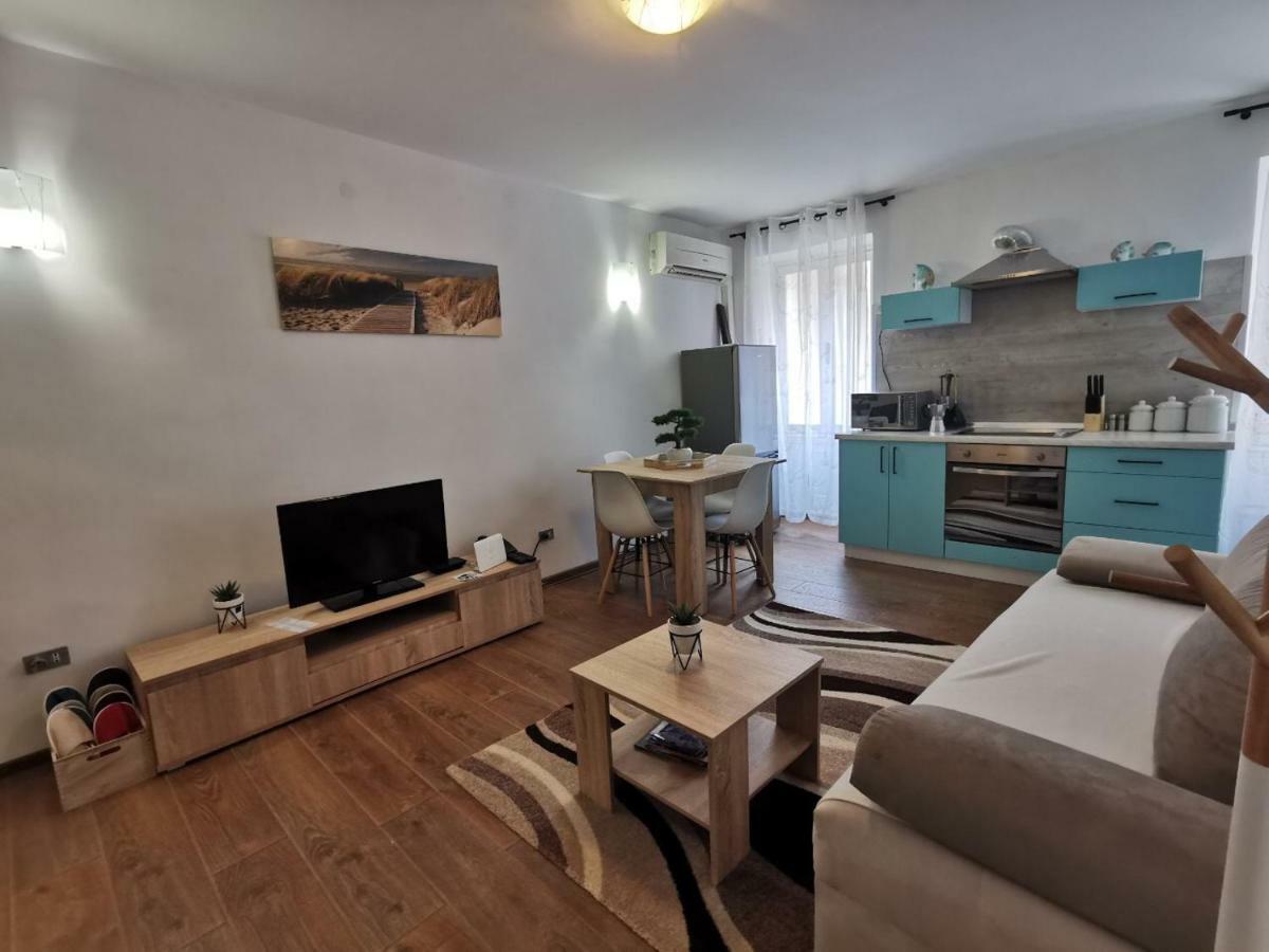 A Charming One-bedroom Apartment in the Heart of ‘Rovinj’ Buitenkant foto